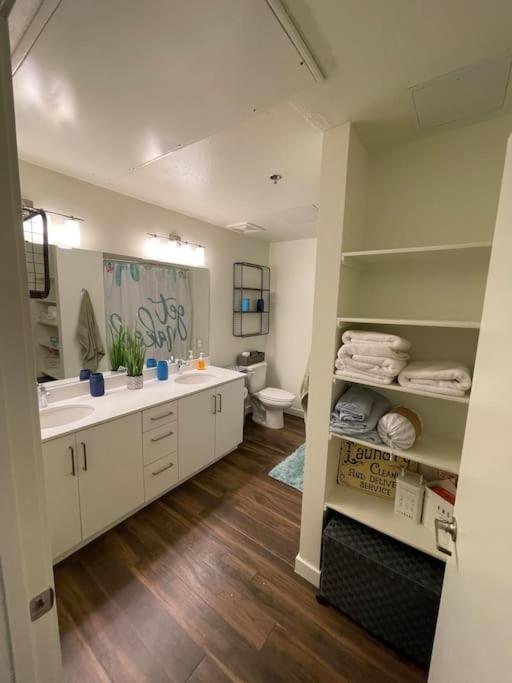 A Perfect Getaway In The Heart Of The Action Apartment Las Vegas Luaran gambar